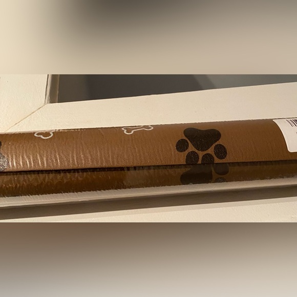 None Other - Brown Dog Paw Print Feeder Mat New